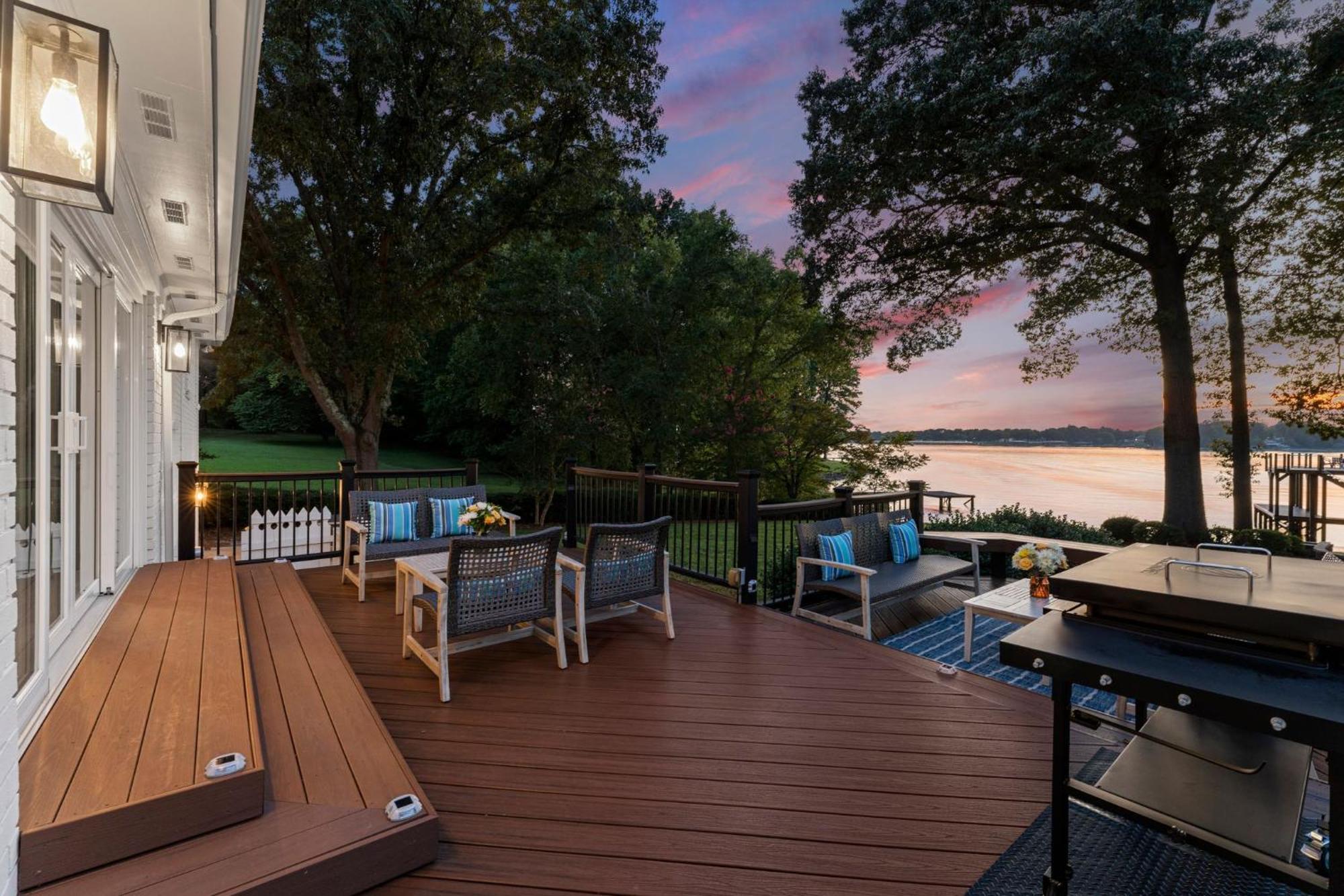 Lakefront Living Mooresville Eksteriør billede