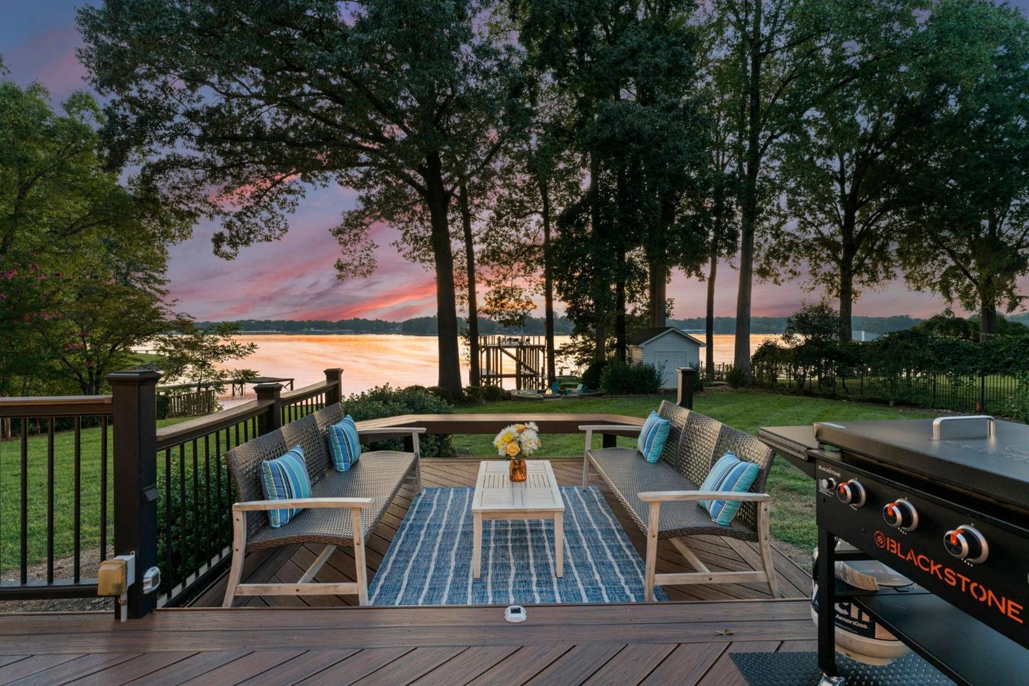 Lakefront Living Mooresville Eksteriør billede