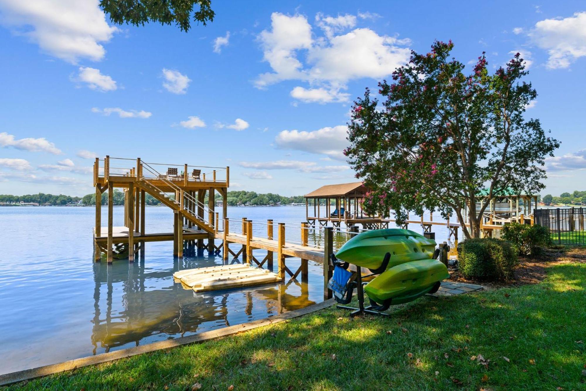Lakefront Living Mooresville Eksteriør billede